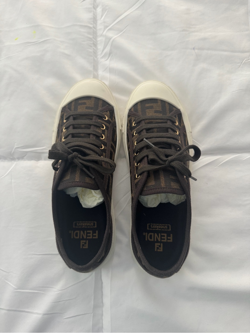 Fendi Brown & Cream Low-Top Logo Sneakers